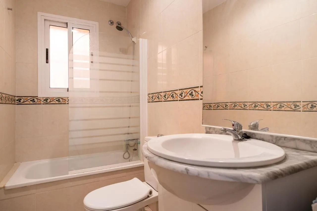 Lägenhet 29 Close To The Beach, 2 Bedroom Sabinillas Manilva Andalusia San Luis de Sabinillas Spanien